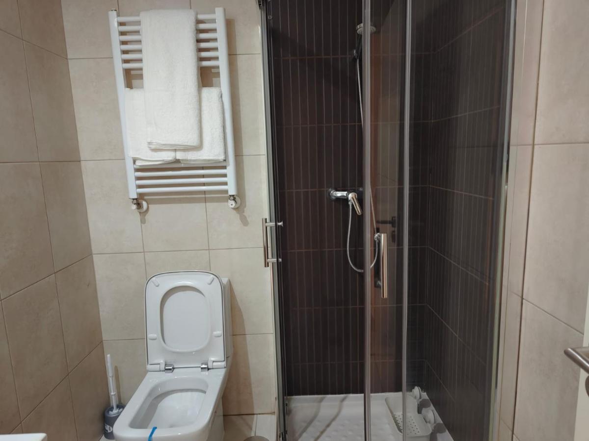 Casa Angel Διαμέρισμα Αλκαλά ντε Ενάρες Εξωτερικό φωτογραφία